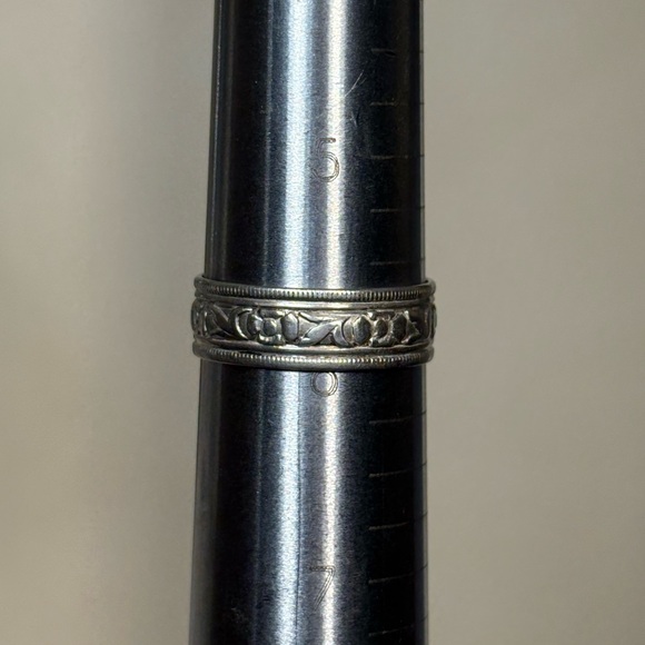 Sterling Silver Antique Engraved Band Ring - Picture 7 of 7